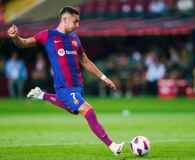 巴伦西亚球员备战瓦伦西亚紧张备战的简单介绍 巴伦西亚球员备战瓦伦西亚紧张备战的简单介绍