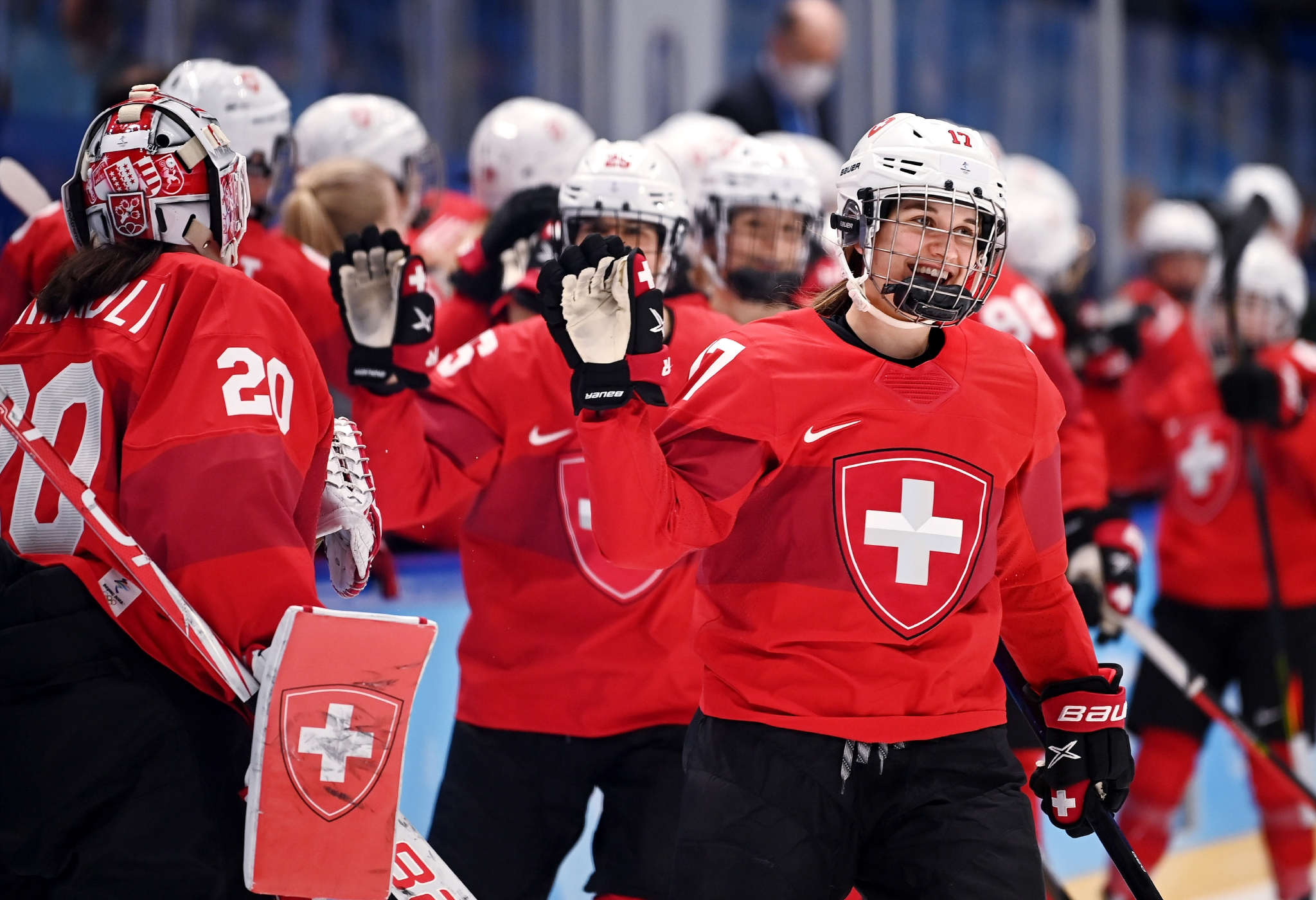 九游体育网页版入口-瑞士队士气高昂，轻松跻身淘汰赛的简单介绍