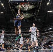 关于步行者达伦查尔迈恩完全复出，重回首发位置的信息