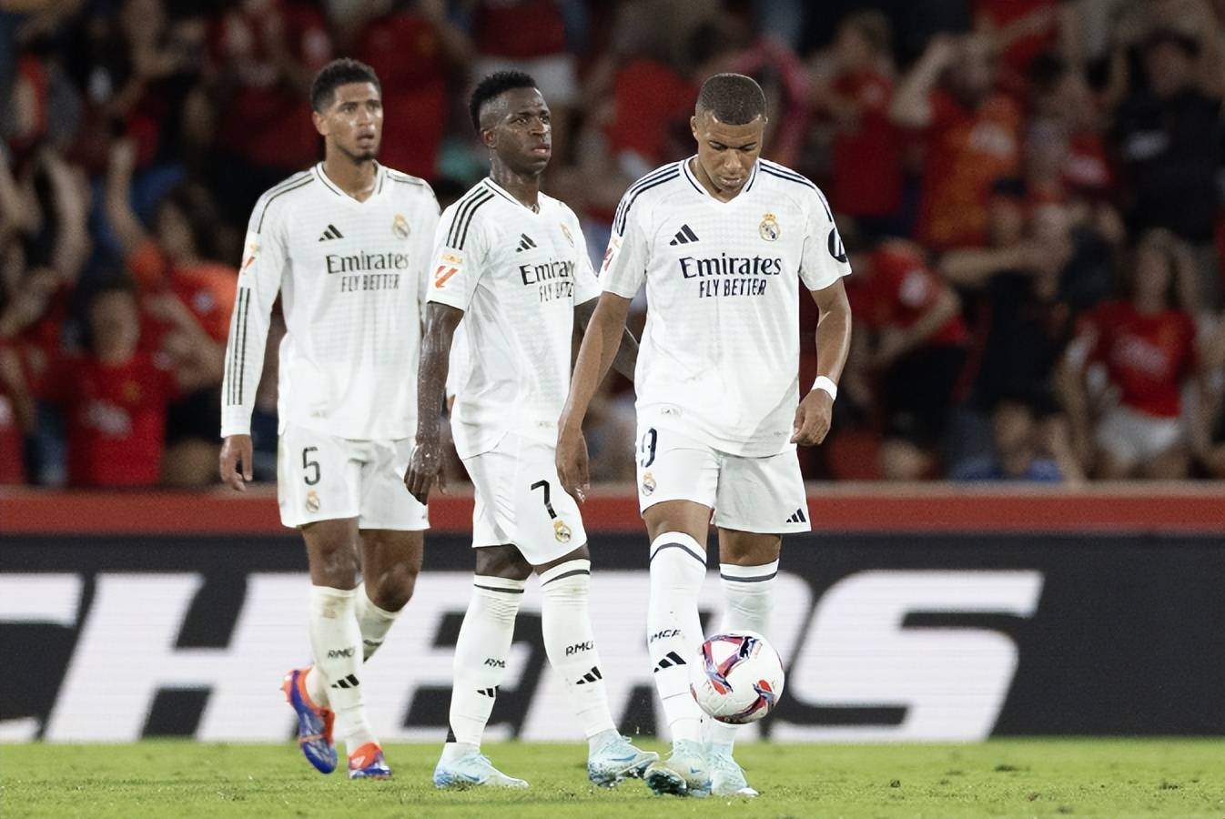 九游体育网页版入口-雷加利恩主场逼平塞维利亚，保级形势依然压力重重的简单介绍