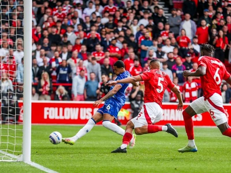 雷根斯堡豪取三分，欧冠赛场决胜利负的简单介绍