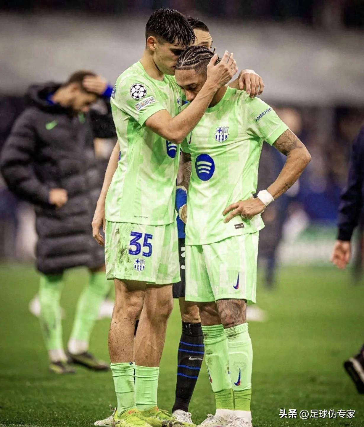 切尔西惨败遗憾出局,欧冠之旅终结 切尔西惨败遗憾出局,欧冠之旅终结