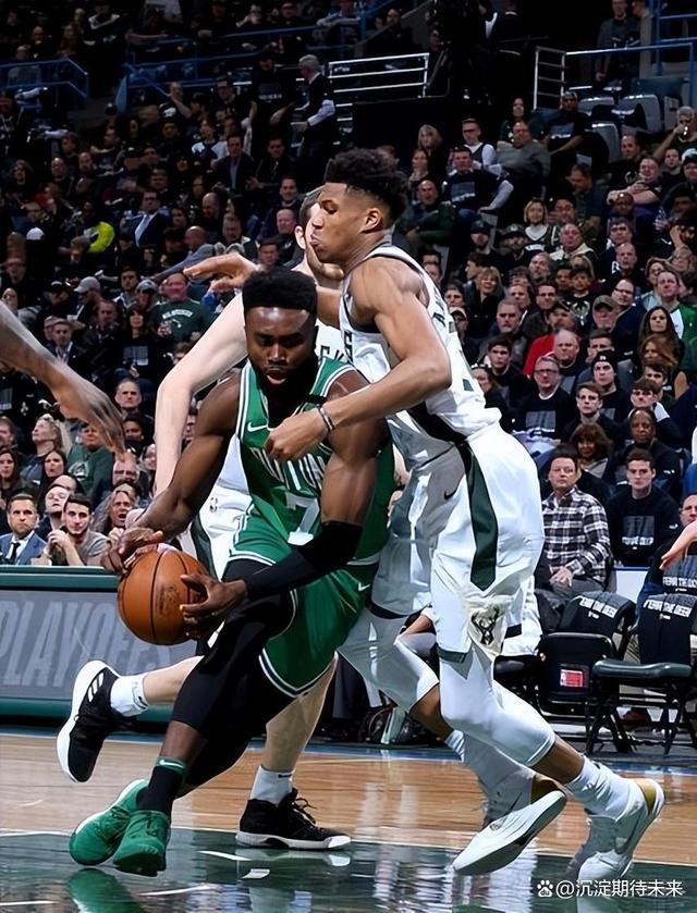 九游体育平台-开拓者客场不敌凯尔特人，遭遇两连败的简单介绍