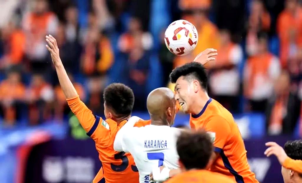 上港主场大胜海牛,取得中超四连胜 上港主场大胜海牛,取得中超四连胜