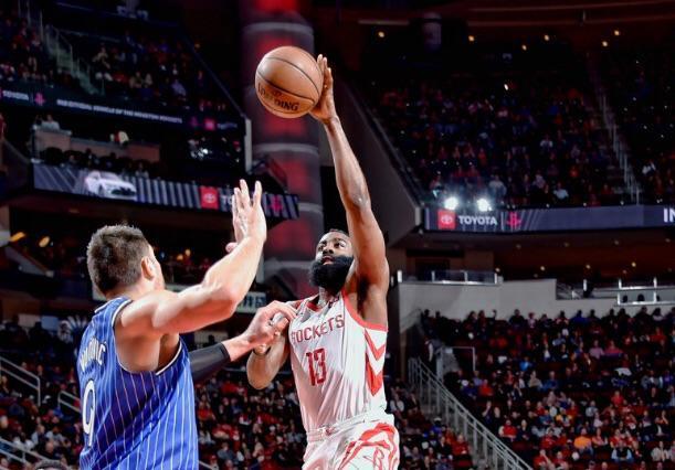 九游体育中国官网-火箭逆转魔术，保持热门状态